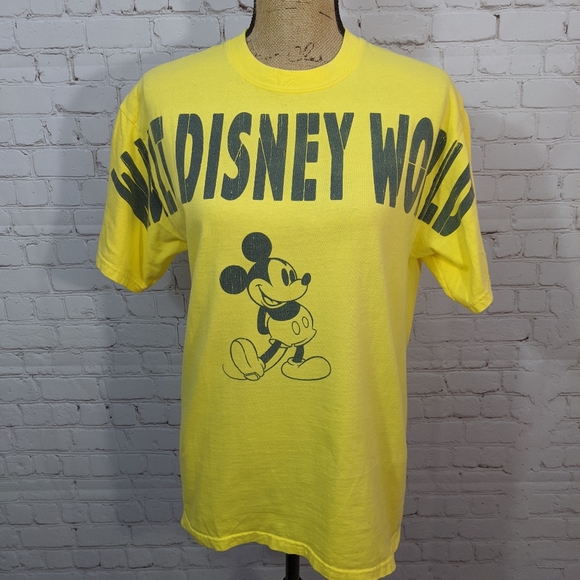 Walt Disney World Shirt Medium - Picture 1 of 3